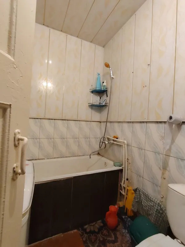 Kvartira sotiladi 2 xona 5 Kvartira sotiladi 2 xona 5
