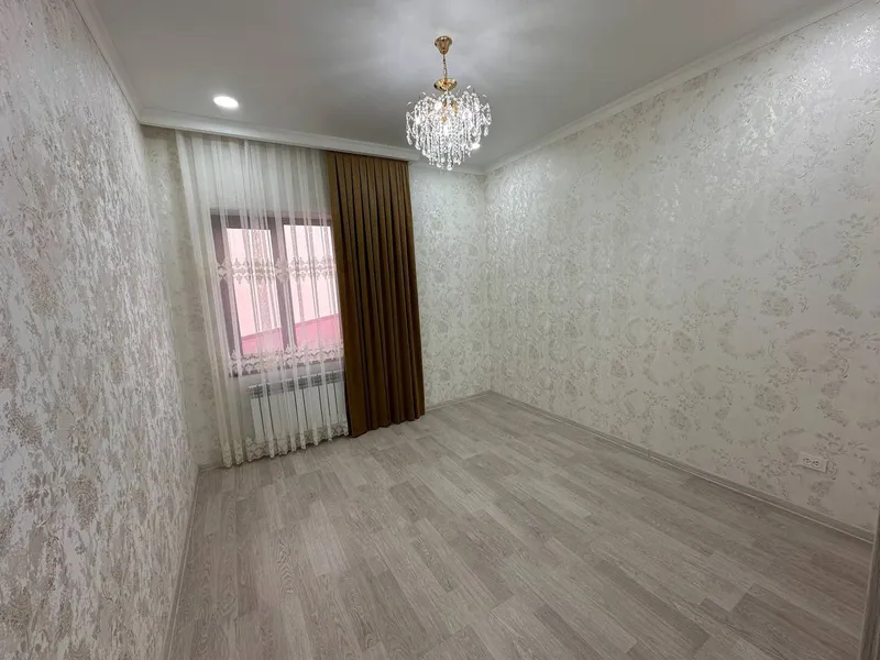 Продаётся дом в поселке Салар 3
