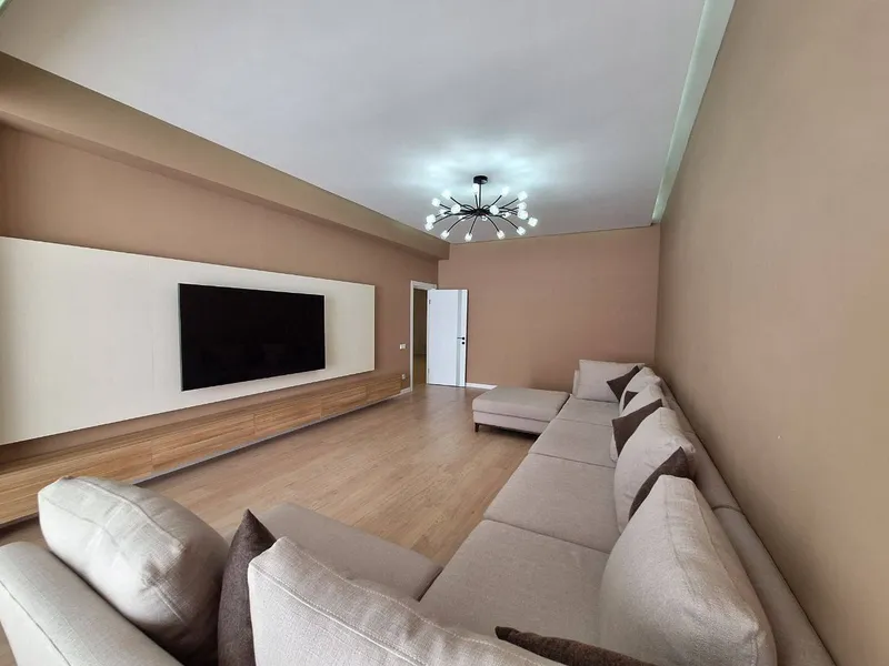 4 xonali kvartira, 175 m2, Mirzo Ulug'bek 1 4 xonali kvartira, 175 m2, Mirzo Ulug'bek 1