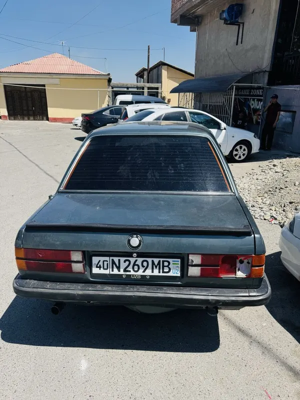 BMW e30 soriladi narxini kelishamz — фото 1