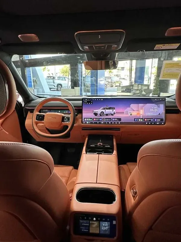 Lynk&Co 2 T boshlang'ich 18.000$ to'lov bilan 2 Lynk&Co 2 T boshlang'ich 18.000$ to'lov bilan 2