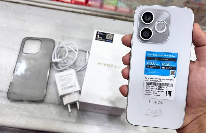 Honor 600 Lite 5G 1