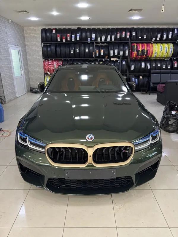 BMW M5 F90 Competition Induvidual