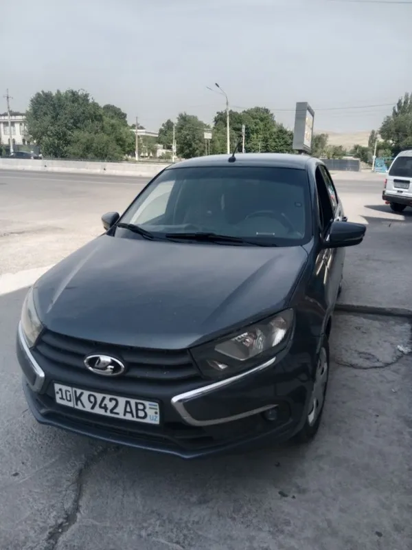 Лада гранта автомат 2019 — фото 1