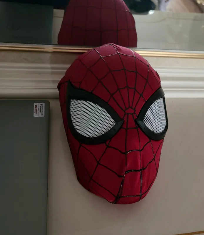 Spiderman va Daredevil maskalari sotiladi 3