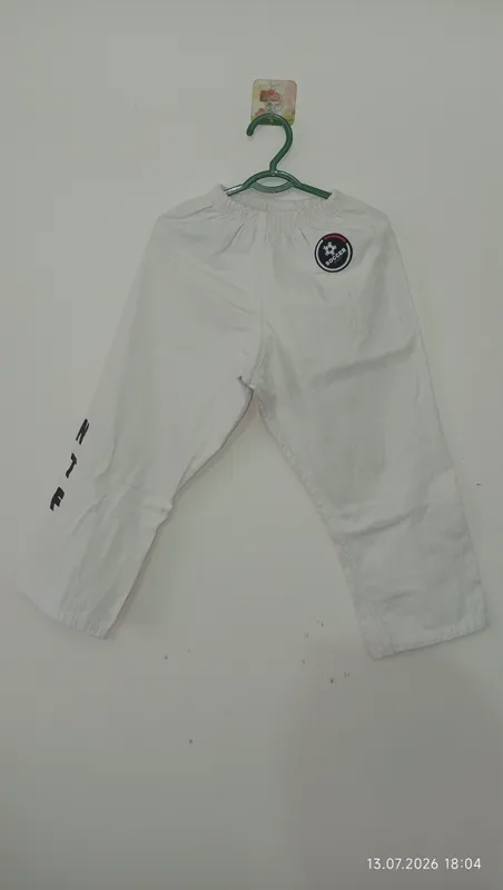 Taekwondo forma. 5/6 yoshga 3