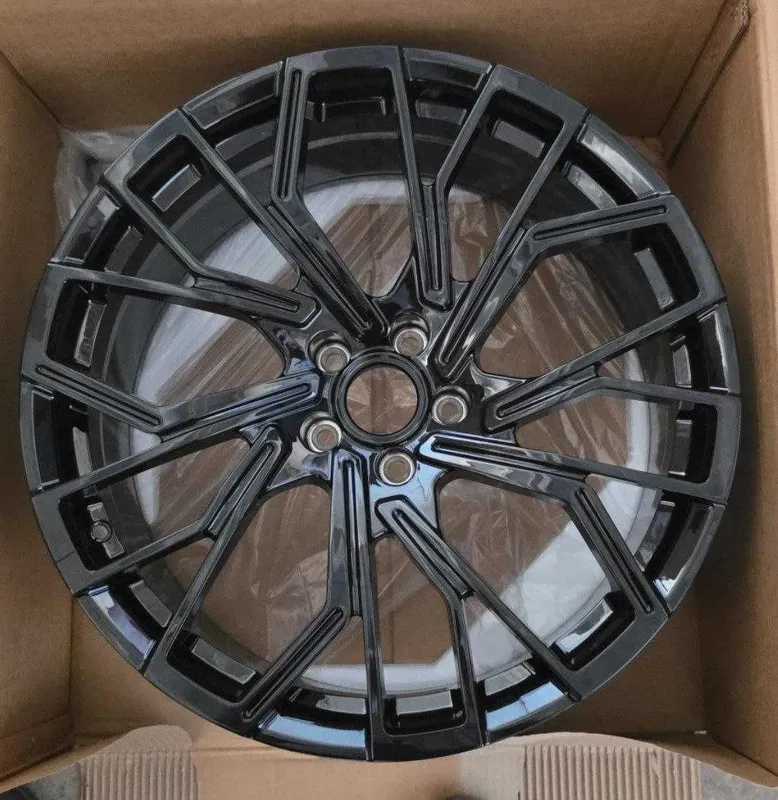 Кованые диски R20 3 Кованые диски R20 3