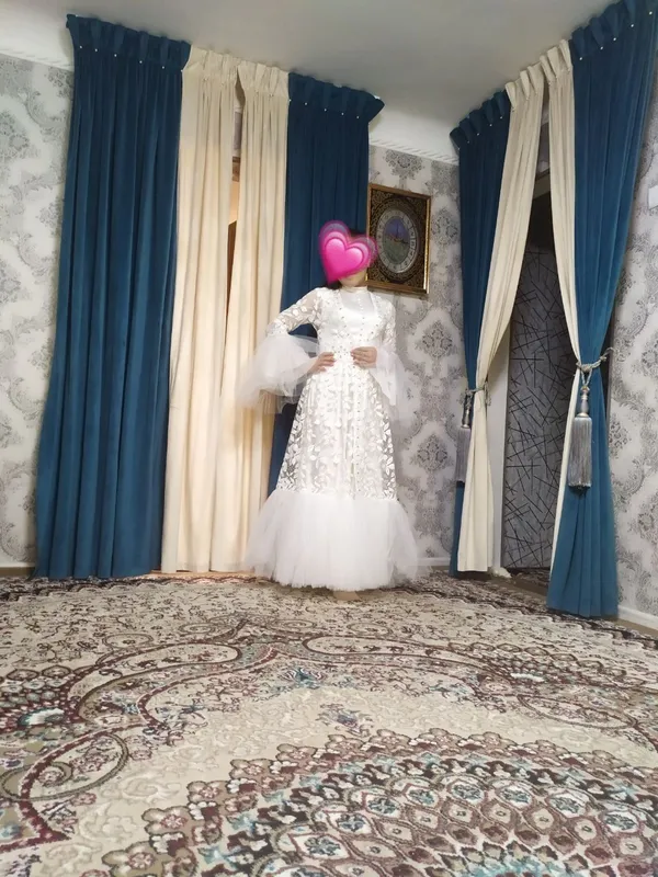 Oq vecherniy 2 qismli ichki qismi bazali ko'ylak