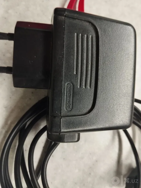 Gameboy Advance SP o‘yin pristavkasi uchun quvvat bloki 2 Gameboy Advance SP o‘yin pristavkasi uchun quvvat bloki 2