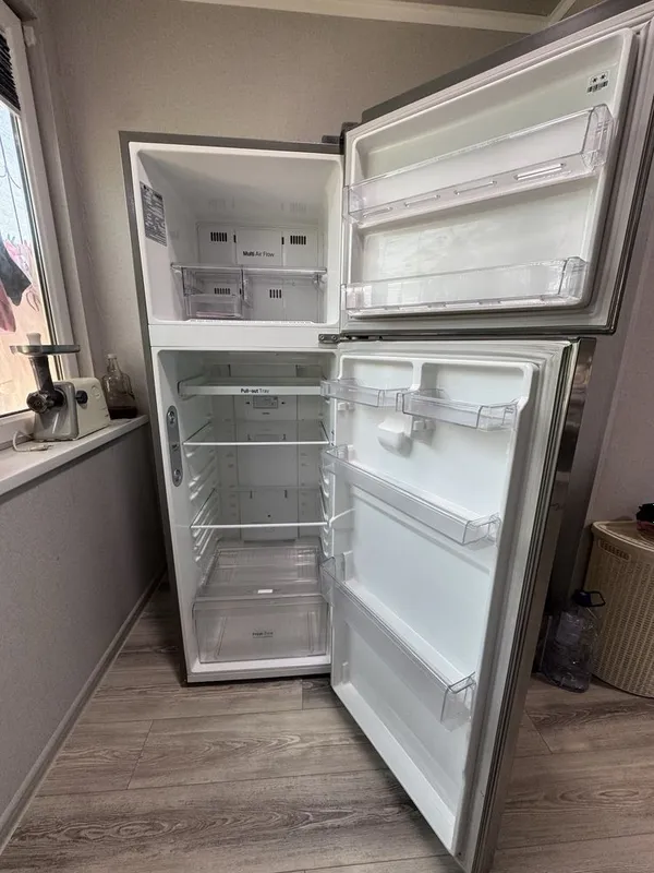Продам холодильник LG No Frost 2