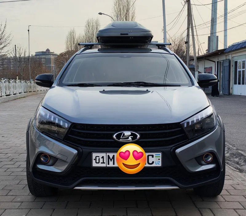 Lada Vesta Sw Cross. 2019. 1.8. Механика.