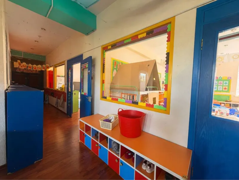 Боз Базар British School | 2600кв - Аренда Здания вдоль дороги — фото 4