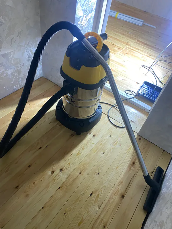 Pilsos Rolf 1400w xolati yangi 3
