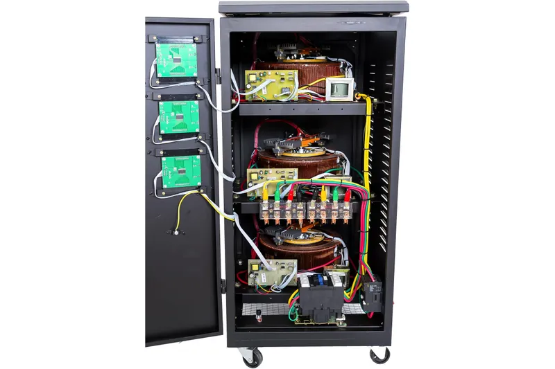 ANDELI SVC-30000VA AC (стабилизатор) (25–30 кВт) 2 ANDELI SVC-30000VA AC (стабилизатор) (25–30 кВт) 2