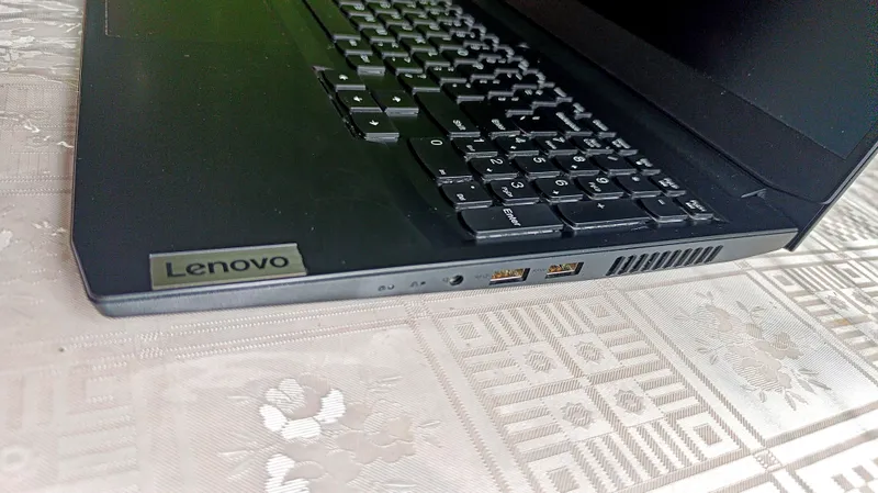 Lenovo Ideapad Gaming 3 9