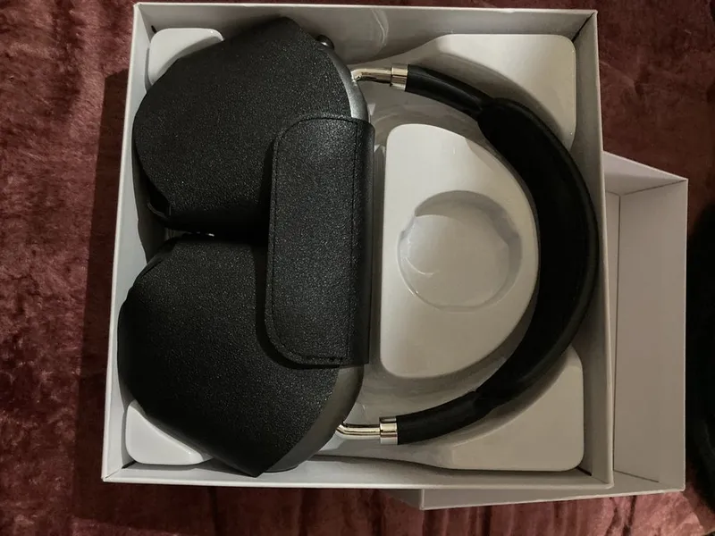 AirPods max 3 AirPods max 3