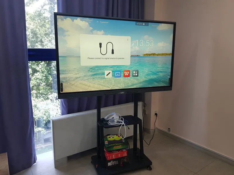 Интерактивная панель e-SURF 65" с мобильной стойкой — фото 1