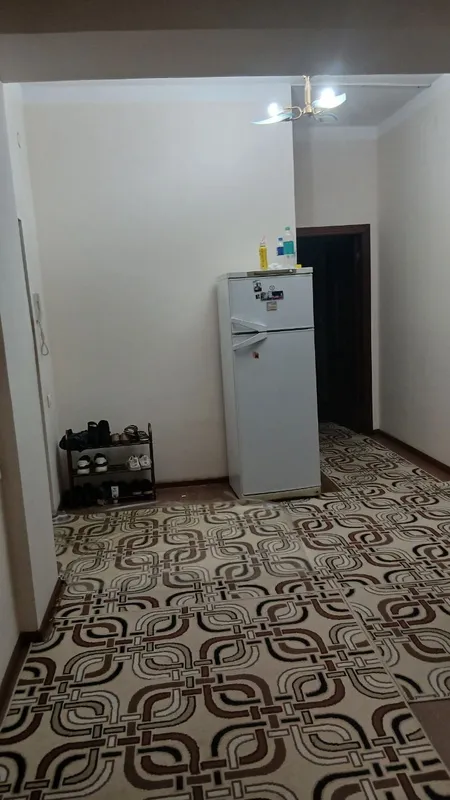 Uy sotiladi. Novostroyka 5