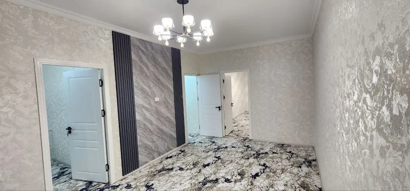 Срочно продается квартира (2-комнатная, переделанная в 3-комнатную) 1