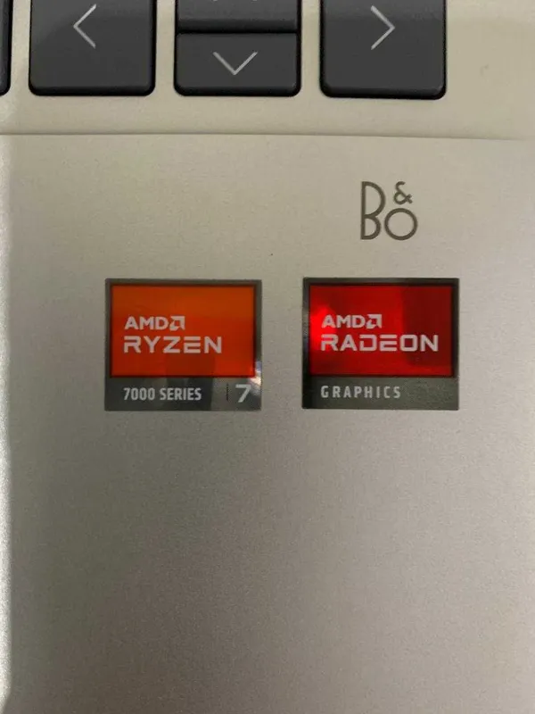 HP Pavilion plus 14 — фото 4