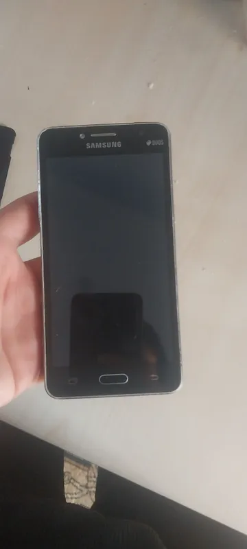j2 prime Sim karta oqimaydi 8 gb