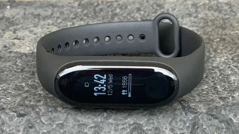 фитнес браслет MI BAND 3 — фото 3
