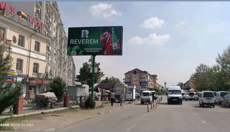 Vodiy bo'ylab Led ekran, bilbo'rdlarda reklama