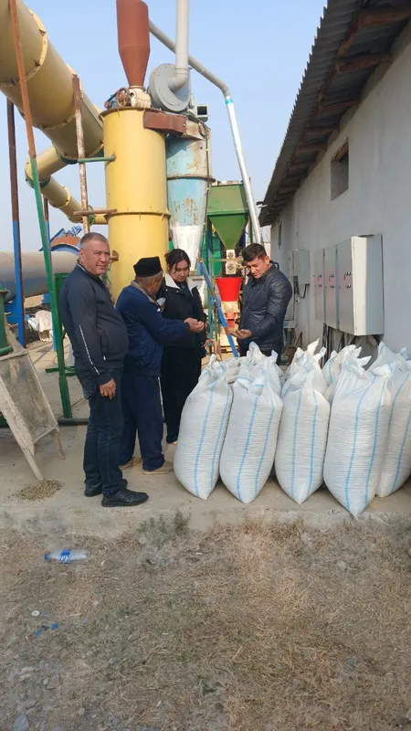 Uy hayvolari uchun ozuqa yem maxsulorlari