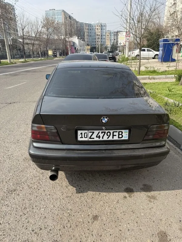 Bmw e36 318 M40 srochno — фото 1