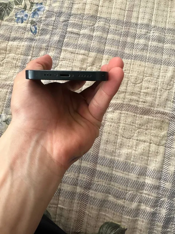 Iphone 13 128 79  holati zor karopka  abmen 14max — фото 8