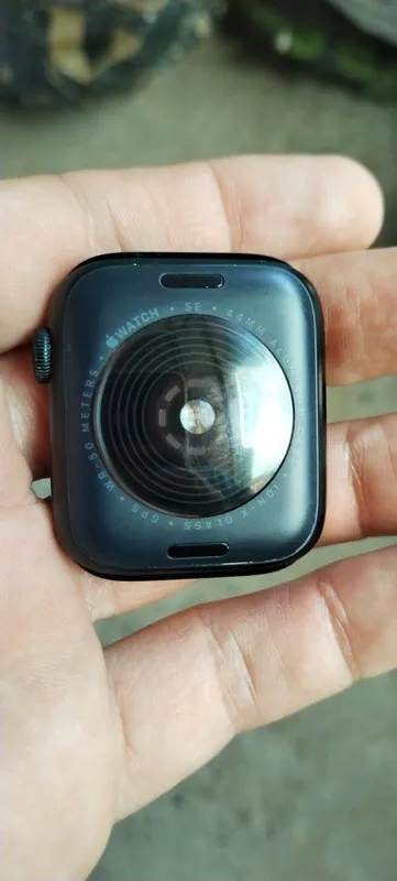 Apple watch se 2022 44mm 2 Apple watch se 2022 44mm 2