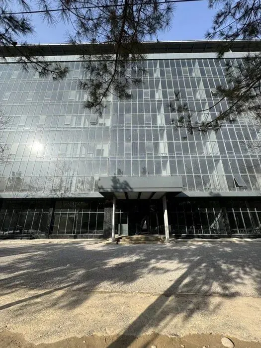 Продажа коммерческого здания 9500 м2, Яккасарайский район — фото 1