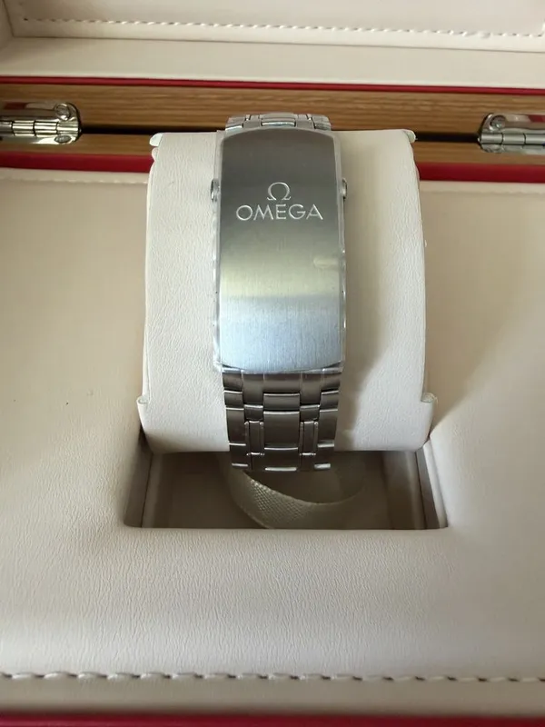Omega Seamaster Diver 300 42mm blue — фото 4