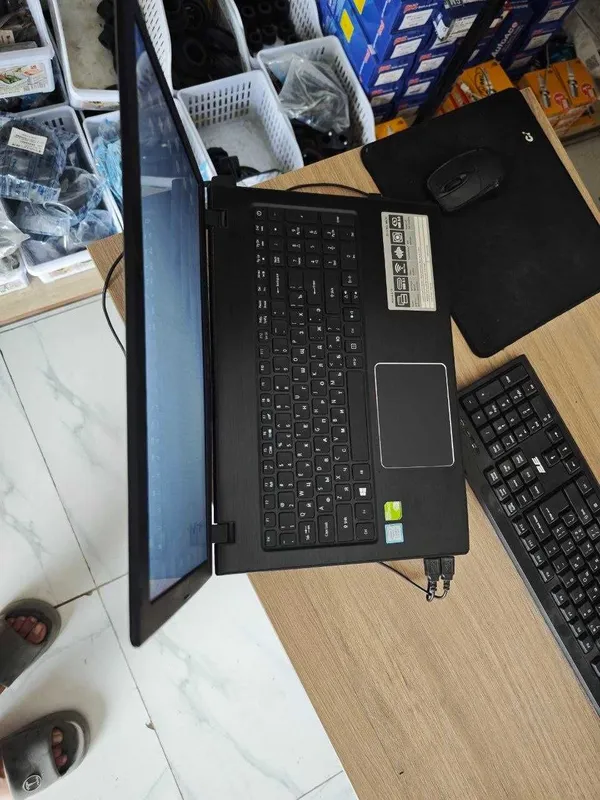 Acer Aspire E 15 — Core i7-8550U / 8GB / NVIDIA MX130 / 1TB — фото 3