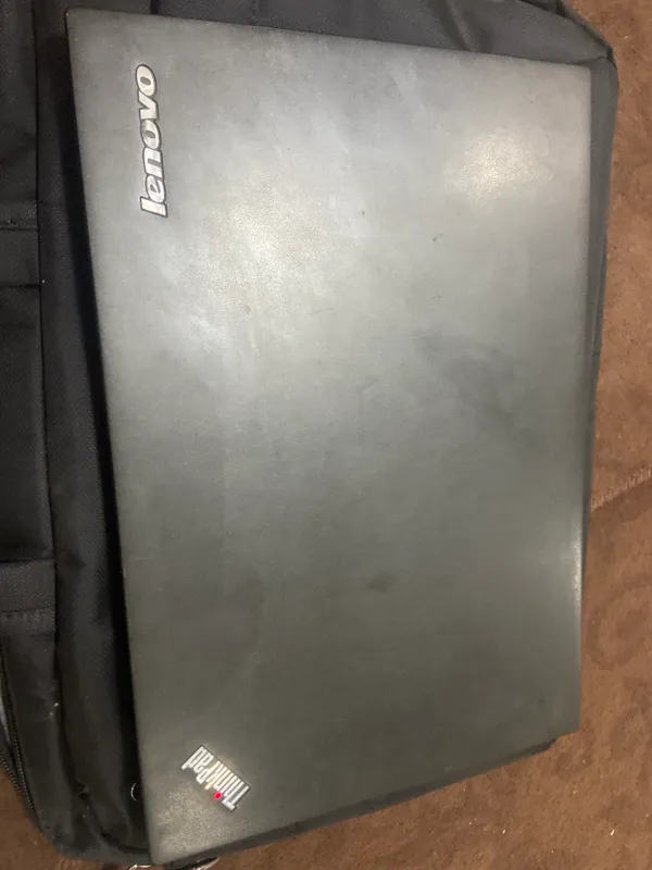 Thinkpad Lenovo , core i5 , 8gb ram , 256gb SSD 2 Thinkpad Lenovo , core i5 , 8gb ram , 256gb SSD 2