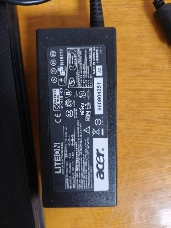 Acer n15w4 noutbuk sotiladi n3710 DDR3 8gb H500 gb — фото 7