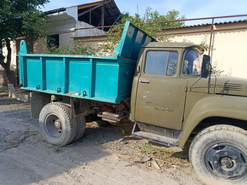 Zil sotiladi yili1 1989 bez dakmetham sotiladi — фото 1