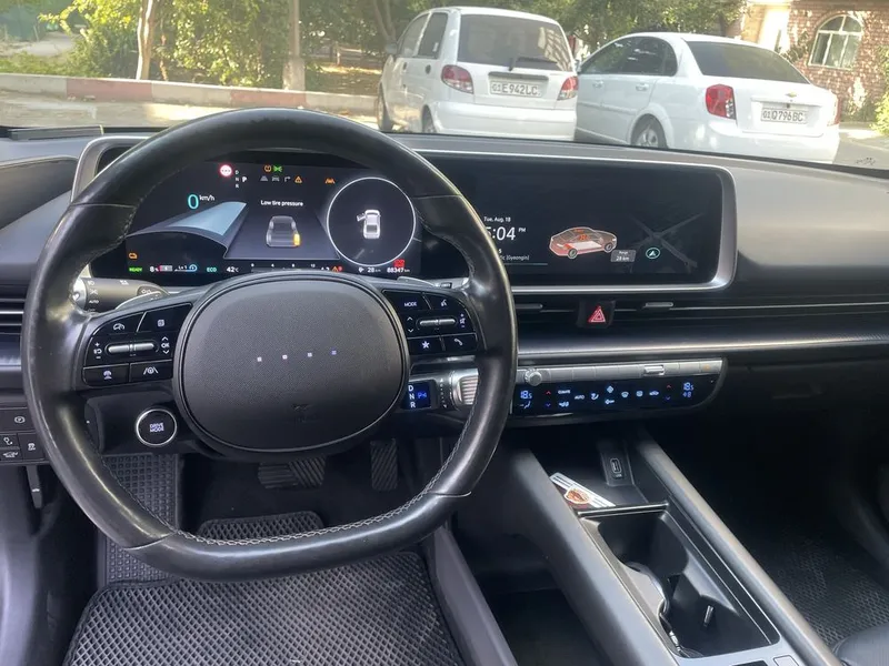Соочно продается Hyundai Ioniq 6 Соочно продается Hyundai Ioniq 6