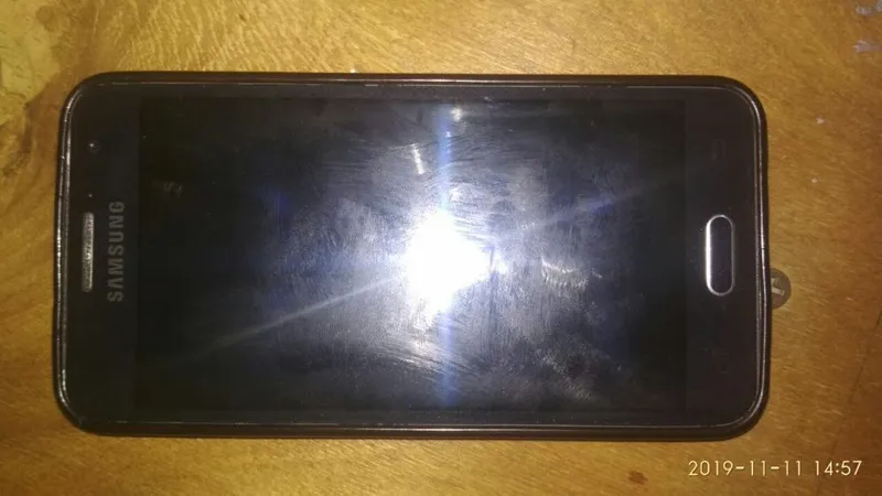 Продам samsung a3 (2015) 2 Продам samsung a3 (2015) 2