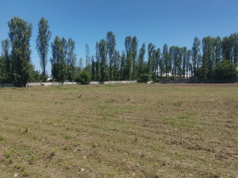 Срочна учаска сотилади — фото 1