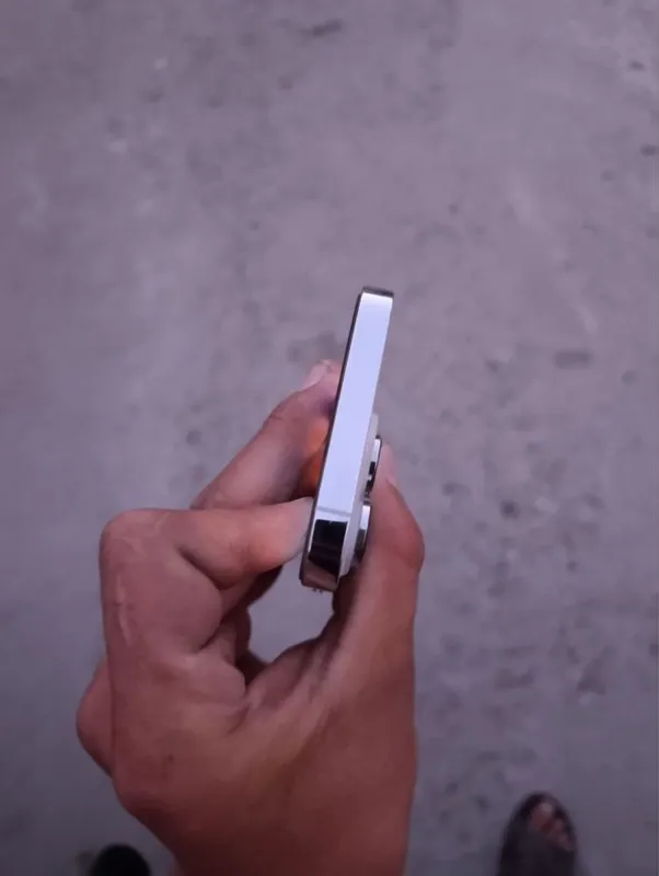 Iphone 14 pro 128talik 5