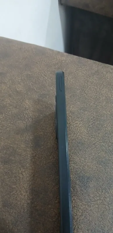 Redmi 15 s sotiladi 4