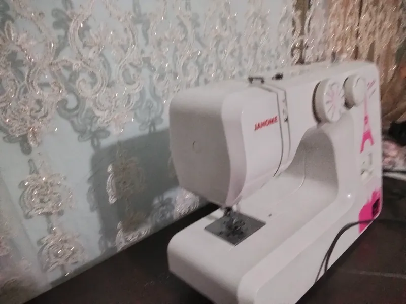 Швейная машина JANOME 331 2