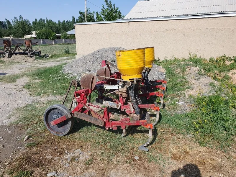 Sotiladi: Traktor uchun kultivator 3