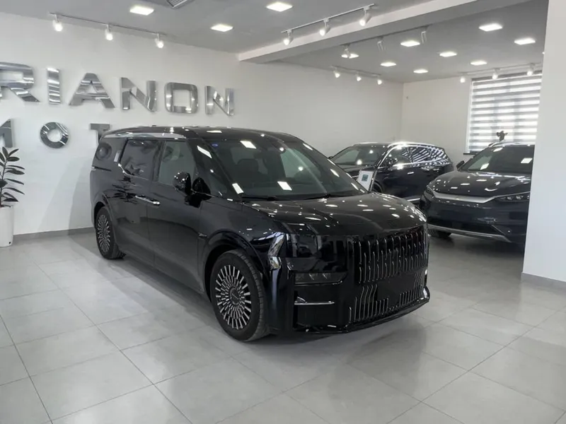 Зиикр 009 статус и конфорт в одном автомобиле