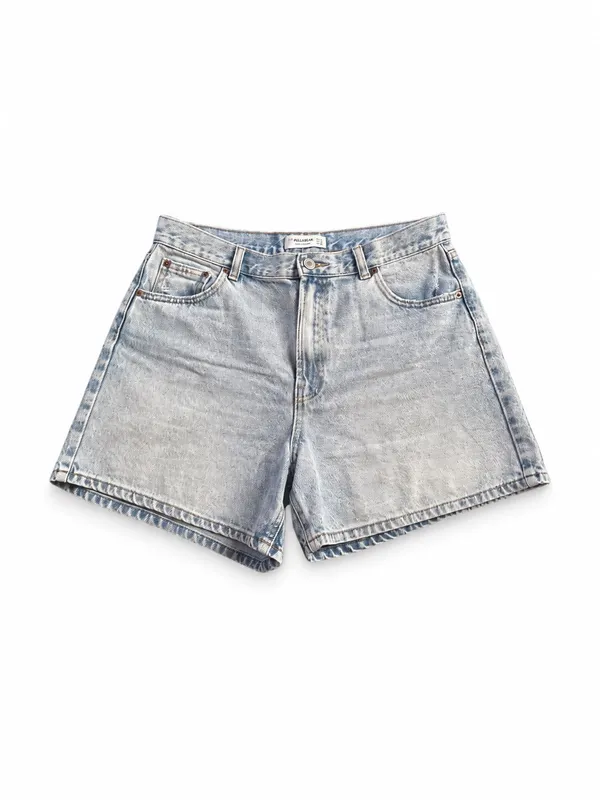 Оригинальные джинсовые шорты PULL&BEAR