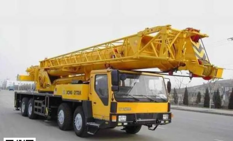 Автокран XCMG QY70K5