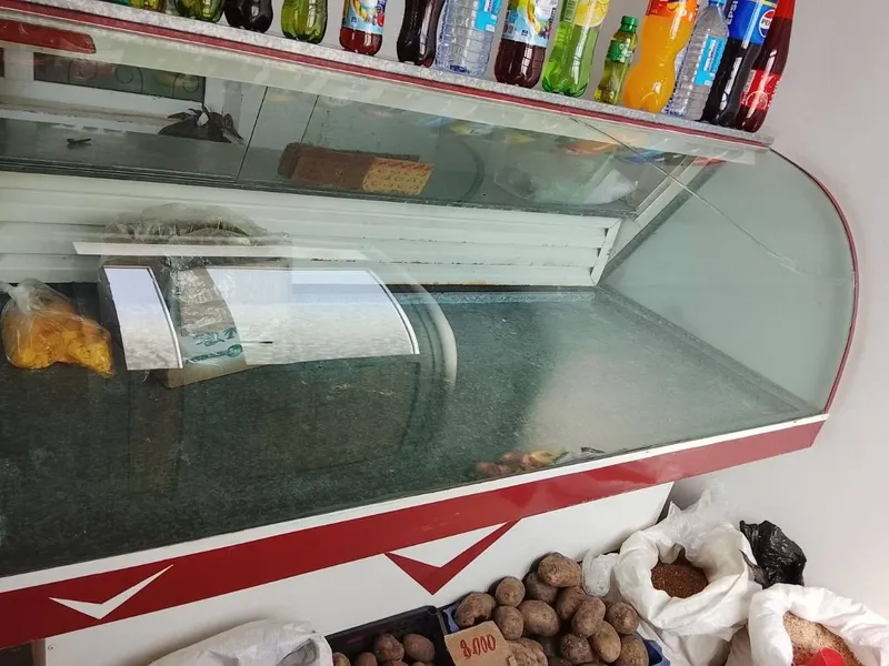 Vitrina haladelnik sotiladi 2