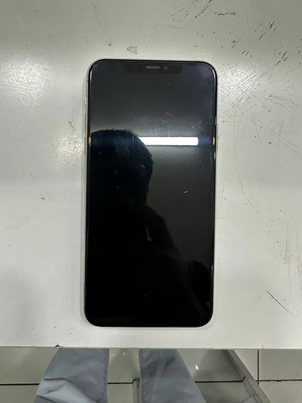 Iphone 11 pro max Iphone 11 pro max