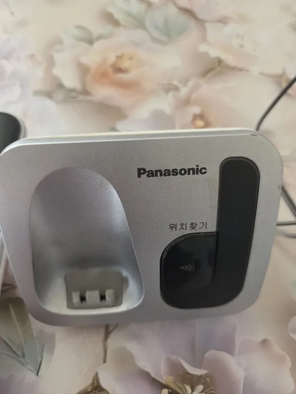 Радиотелефон домашний PANASONIK 5 Радиотелефон домашний PANASONIK 5